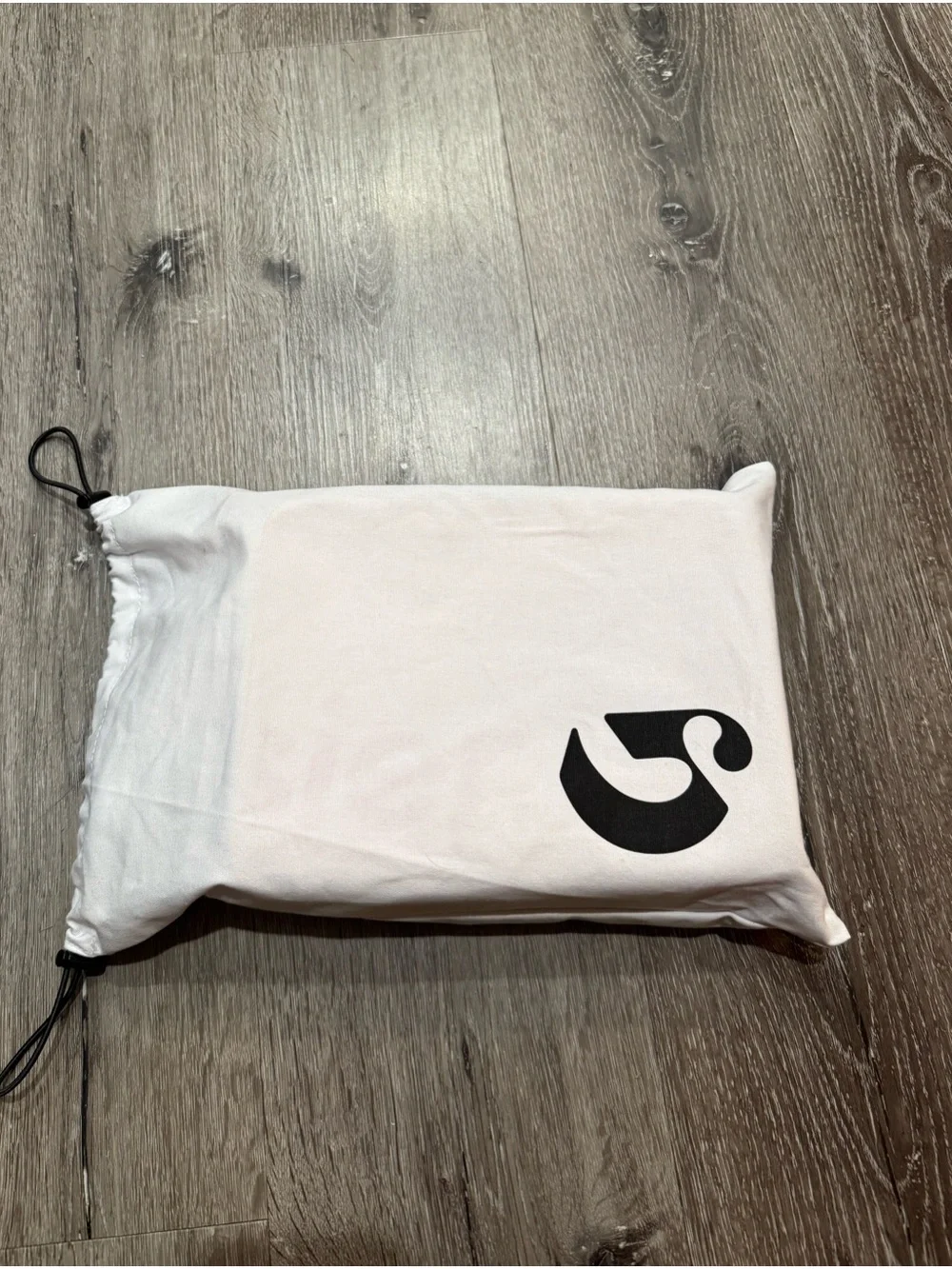 NWT Glossier beauty bag